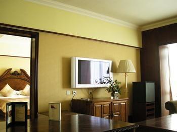 Regal Court Hotel 5*