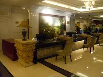 Regal Court Hotel